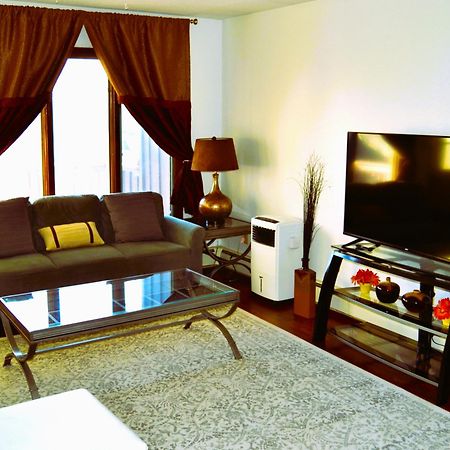 Arhaus 3 Apartment Гранд Форкс Екстериор снимка