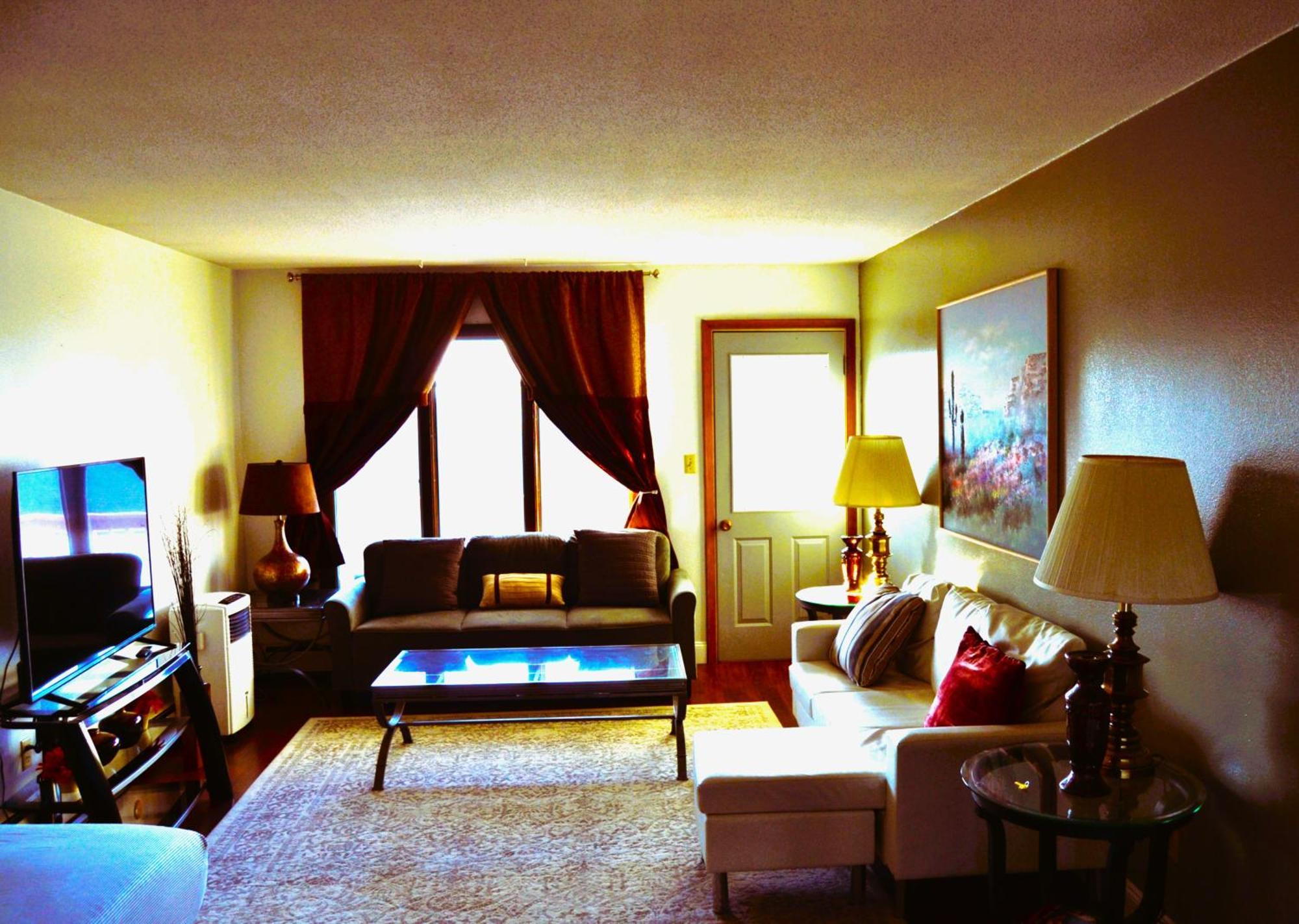 Arhaus 3 Apartment Гранд Форкс Екстериор снимка